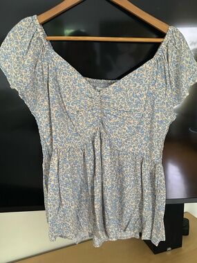 Lovely JOPNA top for summer!  L